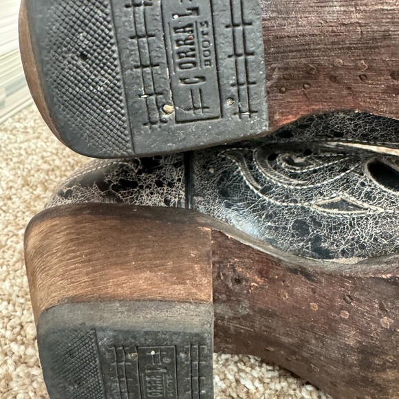 Women’s size 8 Corral Western Boots. Black. - Picture 2 of 9